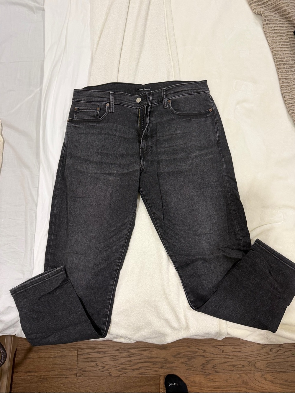 412 Lucky Brand Men's Dark Gray Athletic Slim Jeans 36x30